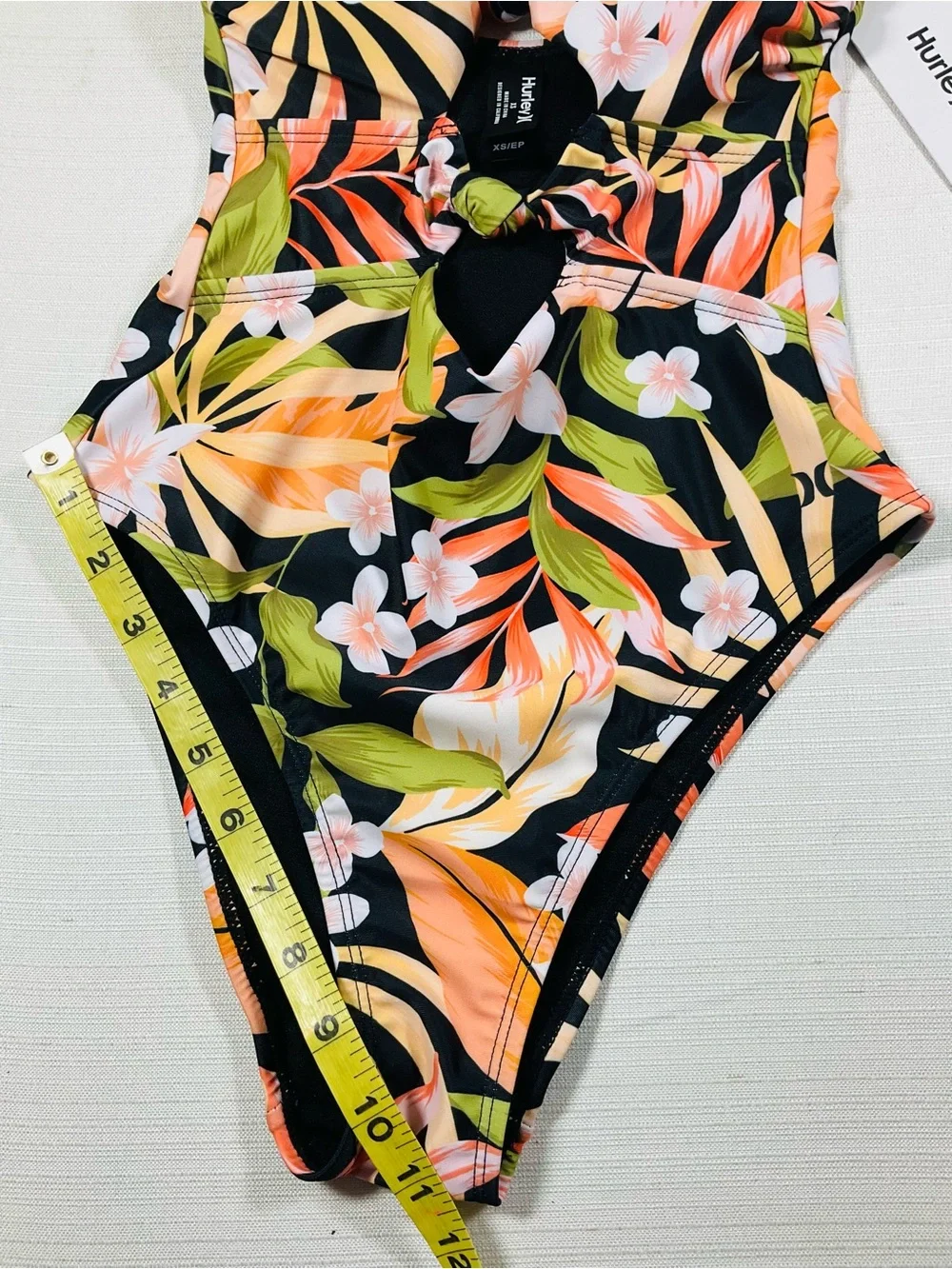 NWT HURLEY Women’s Black Hawaiian Tropical Floral High Waist One-Piece Swimsuit